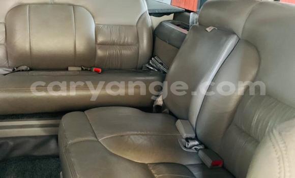 Acheter Occasion Voiture Chevrolet Suburban Blanc à Rundu, Namibie Acheter Occasion Voiture Chevrolet Suburban Blanc à Rundu, Namibie