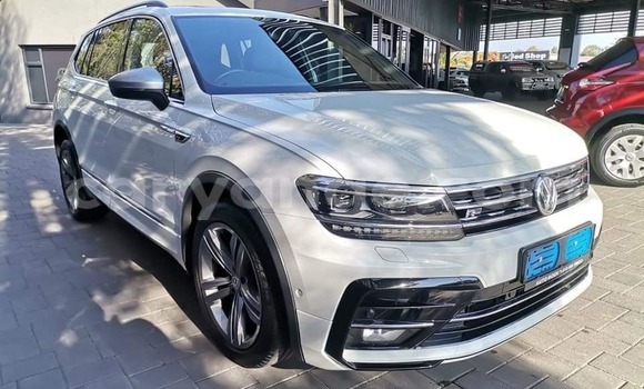Acheter Occasion Voiture Volkswagen Tiguan Blanc à Karasburg, Karas Acheter Occasion Voiture Volkswagen Tiguan Blanc à Karasburg, Karas