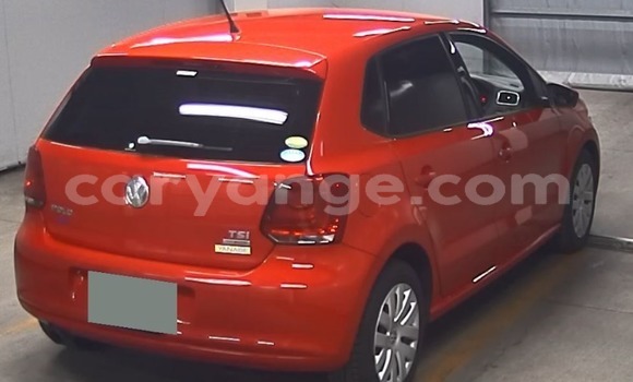 Acheter Neuf Voiture Volkswagen Polo Rouge à Windhoek, Namibie Acheter Neuf Voiture Volkswagen Polo Rouge à Windhoek, Namibie