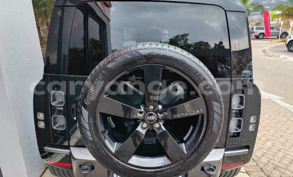 Acheter Occasion Voiture Land Rover Defender Noir à Gobabis, Omaheke Acheter Occasion Voiture Land Rover Defender Noir à Gobabis, Omaheke