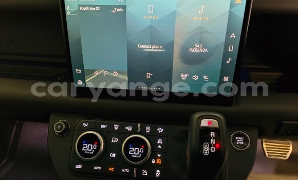 Acheter Occasion Voiture Land Rover Defender Noir à Gobabis, Omaheke Acheter Occasion Voiture Land Rover Defender Noir à Gobabis, Omaheke