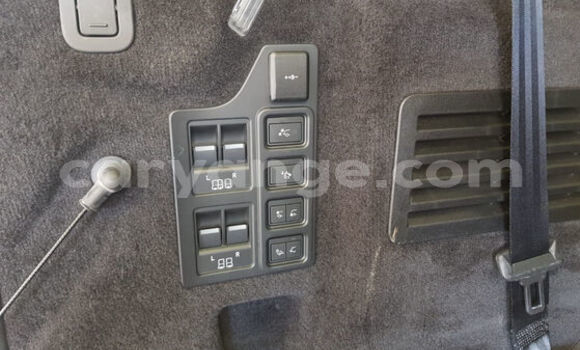 Buy Used Land Rover Discovery Other Car in Karasburg in Karas Buy Used Land Rover Discovery Other Car in Karasburg in Karas