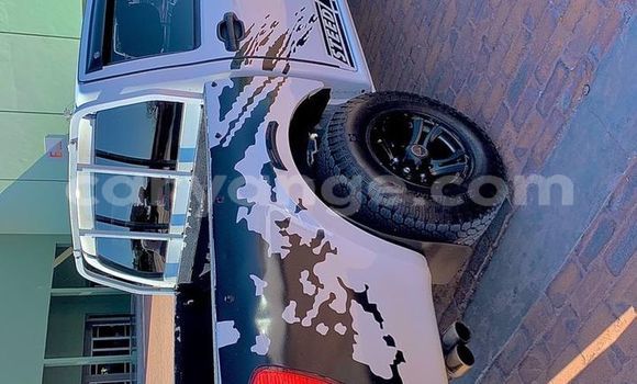 Acheter Occasion Voiture Toyota Starlet Blanc à Windhoek, Namibie Acheter Occasion Voiture Toyota Starlet Blanc à Windhoek, Namibie