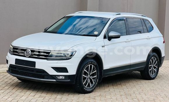 Acheter Occasion Voiture DS 3 Blanc à Windhoek, Namibie