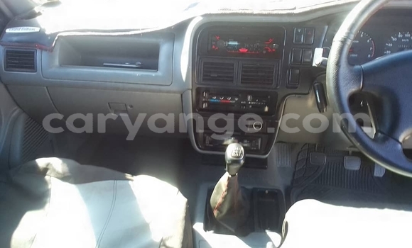 Acheter Occasion Voiture Isuzu KB Blanc à Windhoek, Namibie Acheter Occasion Voiture Isuzu KB Blanc à Windhoek, Namibie