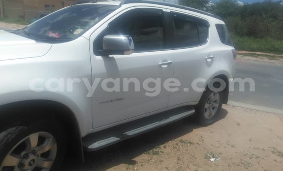 Acheter Occasion Voiture Chevlolet Spin Blanc à Windhoek, Namibie Acheter Occasion Voiture Chevlolet Spin Blanc à Windhoek, Namibie