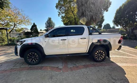 Acheter Occasion Voiture Toyota Hilux Blanc à Grootfontein, Namibie Acheter Occasion Voiture Toyota Hilux Blanc à Grootfontein, Namibie