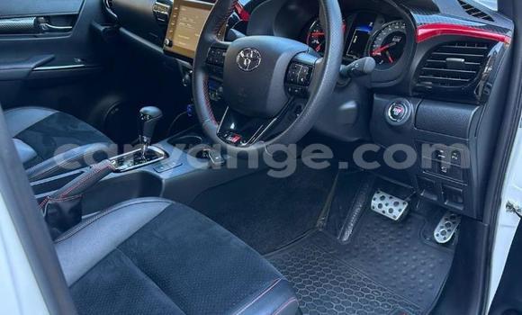 Acheter Occasion Voiture Toyota Hilux Blanc à Grootfontein, Namibie Acheter Occasion Voiture Toyota Hilux Blanc à Grootfontein, Namibie