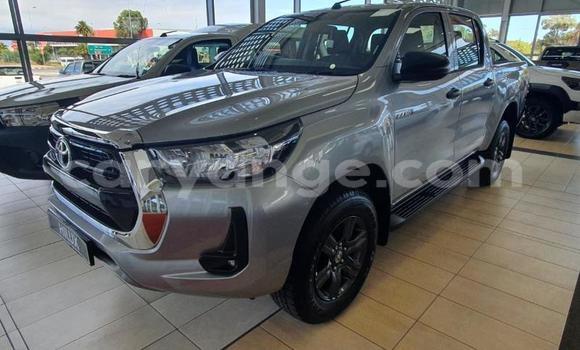Acheter Occasion Voiture Toyota Hilux Gris à Karasburg, Karas