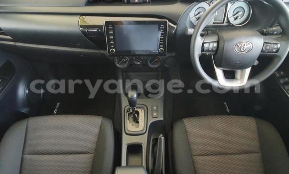 Buy Used Toyota Hilux Silver Car in Karasburg in Karas Buy Used Toyota Hilux Silver Car in Karasburg in Karas