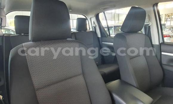 Buy Used Toyota Hilux Silver Car in Karasburg in Karas Buy Used Toyota Hilux Silver Car in Karasburg in Karas