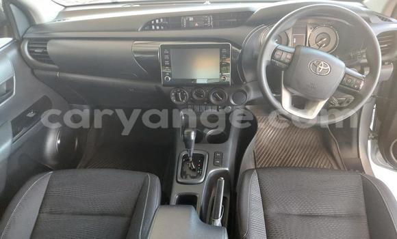 Buy Used Toyota Hilux Silver Car in Karasburg in Karas Buy Used Toyota Hilux Silver Car in Karasburg in Karas