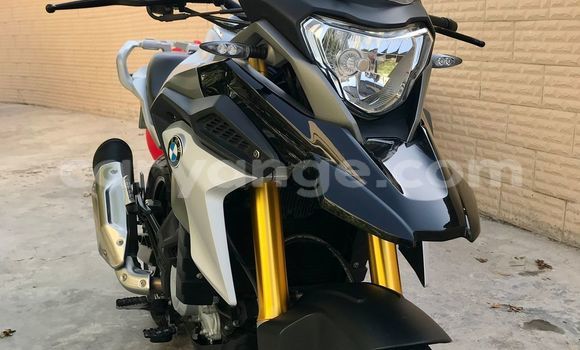Buy Used BMW G Black Bike in Windhoek in Namibia