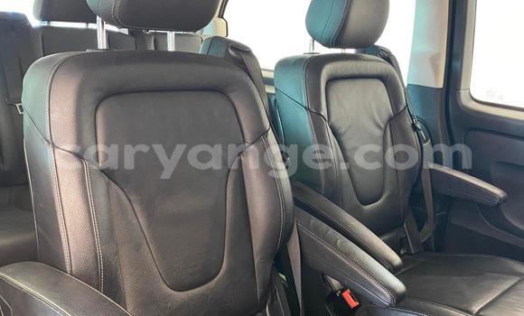 Acheter Occasion Voiture Mercedes-Benz Vito Noir à Windhoek, Namibie Acheter Occasion Voiture Mercedes-Benz Vito Noir à Windhoek, Namibie