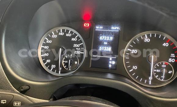 Acheter Occasion Voiture Mercedes-Benz Vito Noir à Windhoek, Namibie Acheter Occasion Voiture Mercedes-Benz Vito Noir à Windhoek, Namibie