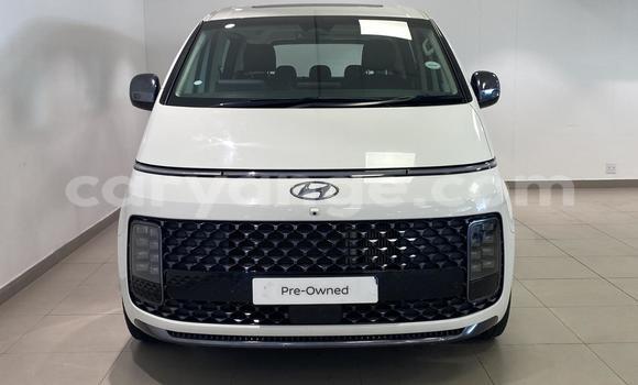 Acheter Occasion Voiture Hyundai Starex Blanc à Windhoek, Namibie Acheter Occasion Voiture Hyundai Starex Blanc à Windhoek, Namibie