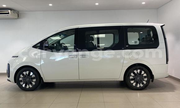 Acheter Occasion Voiture Hyundai Starex Blanc à Windhoek, Namibie Acheter Occasion Voiture Hyundai Starex Blanc à Windhoek, Namibie