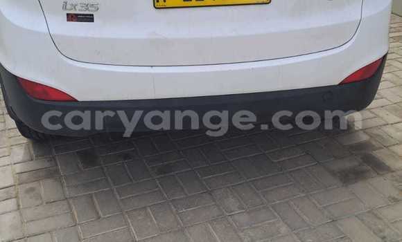 Acheter Occasion Voiture Hyundai Ix35 Blanc à Swakopmund, Namibie Acheter Occasion Voiture Hyundai Ix35 Blanc à Swakopmund, Namibie