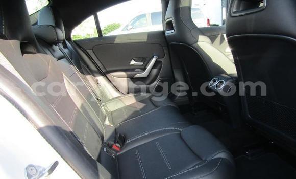 Acheter Occasion Voiture Mercedes-Benz CLA-klasse AMG Gris à Karasburg, Karas Acheter Occasion Voiture Mercedes-Benz CLA-klasse AMG Gris à Karasburg, Karas