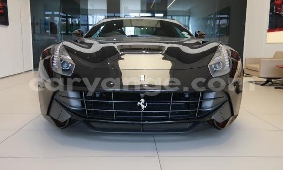 Acheter Occasion Voiture Ferrari F12berlinetta Noir à Karasburg, Karas Acheter Occasion Voiture Ferrari F12berlinetta Noir à Karasburg, Karas