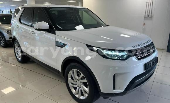 Buy Used Land Rover Discovery Silver Car in Karasburg in Karas Buy Used Land Rover Discovery Silver Car in Karasburg in Karas