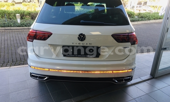 Acheter Occasion Voiture Volkswagen Tiguan Blanc à Karasburg, Karas Acheter Occasion Voiture Volkswagen Tiguan Blanc à Karasburg, Karas