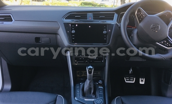 Acheter Occasion Voiture Volkswagen Tiguan Blanc à Karasburg, Karas Acheter Occasion Voiture Volkswagen Tiguan Blanc à Karasburg, Karas