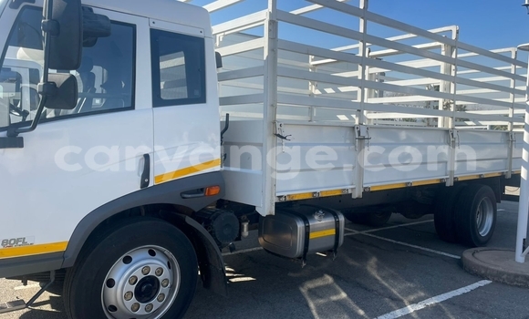 Buy Used Caterpillar 120 White Truck in Karasburg in Karas Buy Used Caterpillar 120 White Truck in Karasburg in Karas