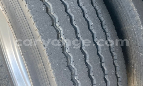 Buy Used Caterpillar 120 White Truck in Karasburg in Karas Buy Used Caterpillar 120 White Truck in Karasburg in Karas