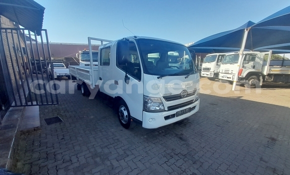 Buy Used Hino 300 Series White Truck in Karasburg in Karas Buy Used Hino 300 Series White Truck in Karasburg in Karas
