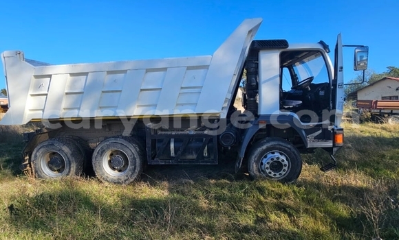 Buy Used Man M2000 White Truck in Karasburg in Karas