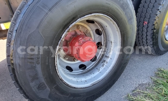 Acheter Occasion Utilitaire Caterpillar 120 Blanc à Gobabis, Omaheke Acheter Occasion Utilitaire Caterpillar 120 Blanc à Gobabis, Omaheke