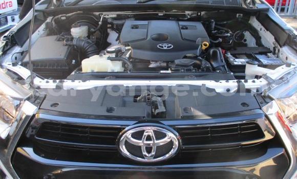 Acheter Occasion Voiture Toyota Hilux Blanc à Karasburg, Karas Acheter Occasion Voiture Toyota Hilux Blanc à Karasburg, Karas