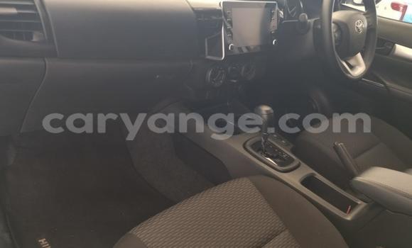 Buy Used Toyota Hilux White Car in Karasburg in Karas Buy Used Toyota Hilux White Car in Karasburg in Karas