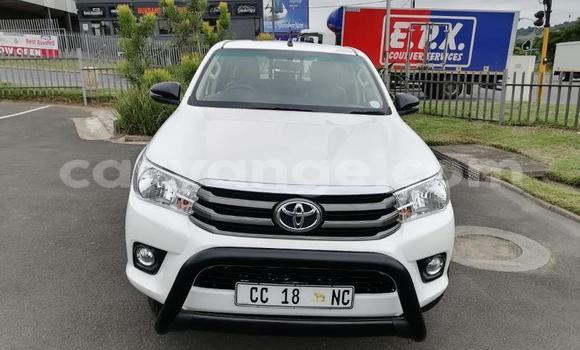 Buy Used Toyota Hilux White Car in Karasburg in Karas Buy Used Toyota Hilux White Car in Karasburg in Karas