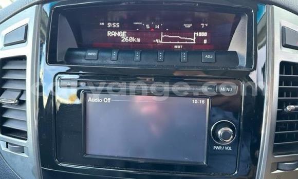 Acheter Occasion Voiture Mitsubishi Pajero Blanc à Henties Bay, Erongo Acheter Occasion Voiture Mitsubishi Pajero Blanc à Henties Bay, Erongo