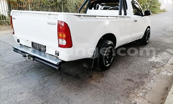 Buy Used Toyota WiLL White Car in Windhoek in Namibia Buy Used Toyota WiLL White Car in Windhoek in Namibia