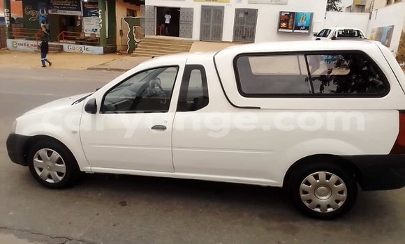 Buy Used Nissan NP 300 White Car in Windhoek in Namibia Buy Used Nissan NP 300 White Car in Windhoek in Namibia