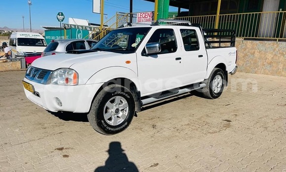 Buy Used Nissan NP 300 White Car in Windhoek in Namibia Buy Used Nissan NP 300 White Car in Windhoek in Namibia