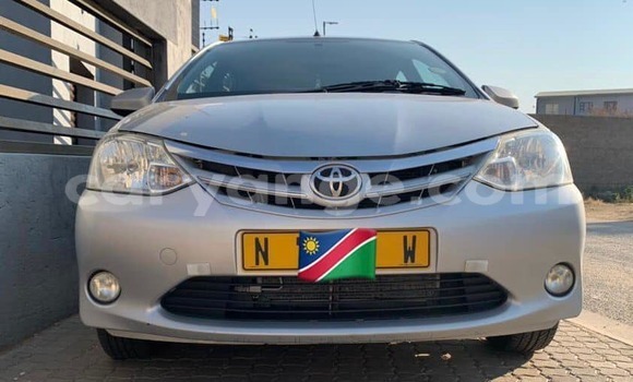 Acheter Occasion Voiture Toyota Etios Beige à Windhoek, Namibie Acheter Occasion Voiture Toyota Etios Beige à Windhoek, Namibie