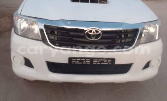 Acheter Occasion Voiture Toyota Hilux Blanc à Windhoek, Namibie