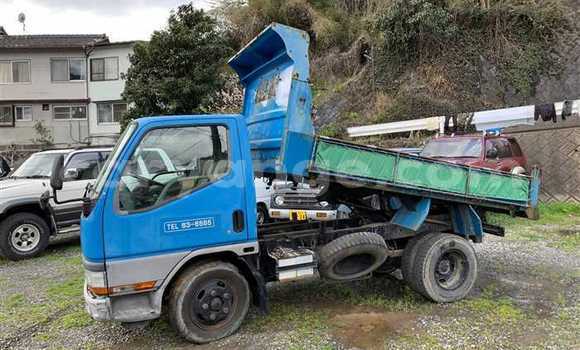 Buy Used Mitsubishi L400 Blue Truck in Katima Mulilo in Caprivi Buy Used Mitsubishi L400 Blue Truck in Katima Mulilo in Caprivi