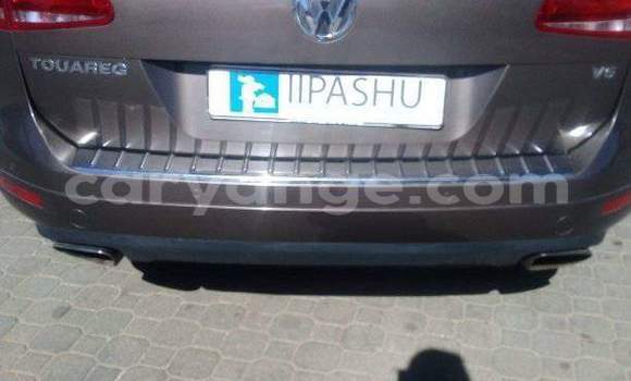 Acheter Occasion Voiture Toyota 4Runner Blanc à Windhoek, Namibie Acheter Occasion Voiture Toyota 4Runner Blanc à Windhoek, Namibie