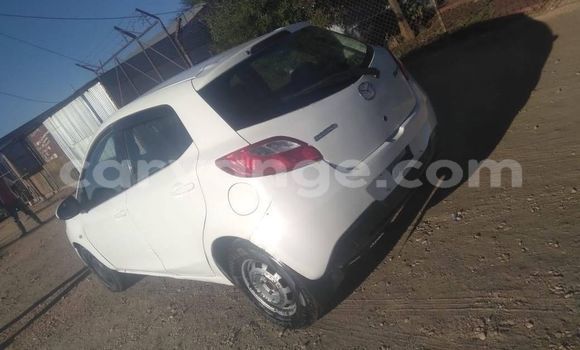 Acheter Occasion Voiture Mazda Demio Blanc à Windhoek, Namibie Acheter Occasion Voiture Mazda Demio Blanc à Windhoek, Namibie
