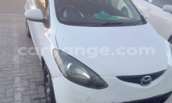 Acheter Occasion Voiture Mazda Demio Blanc à Windhoek, Namibie Acheter Occasion Voiture Mazda Demio Blanc à Windhoek, Namibie