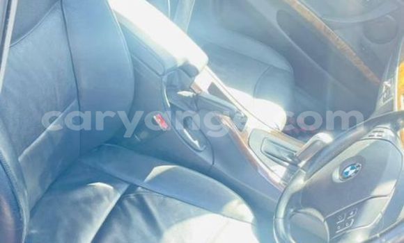 Acheter Occasion Voiture Toyota Camry Rouge à Windhoek, Namibie Acheter Occasion Voiture Toyota Camry Rouge à Windhoek, Namibie