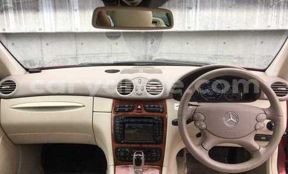 Buy Used Mercedes-Benz CLK-klasse Red Car in Tsumeb in Oshikoto Buy Used Mercedes-Benz CLK-klasse Red Car in Tsumeb in Oshikoto