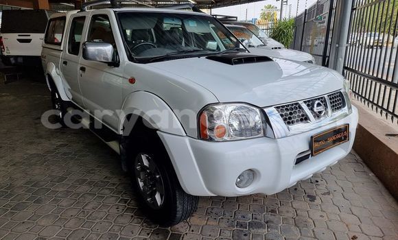 Buy Used Nissan Hardbody White Car in Windhoek in Namibia Buy Used Nissan Hardbody White Car in Windhoek in Namibia
