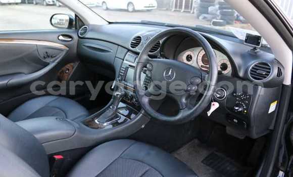 Buy Used Mercedes-Benz CLK-klasse Black Car in Kuisebmond in Erongo Buy Used Mercedes-Benz CLK-klasse Black Car in Kuisebmond in Erongo