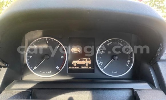 Buy Used Land Rover Discovery White Car in Windhoek in Namibia Buy Used Land Rover Discovery White Car in Windhoek in Namibia